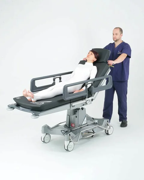 Masa de operatie pentru chirurgie de zi QA4 - 2